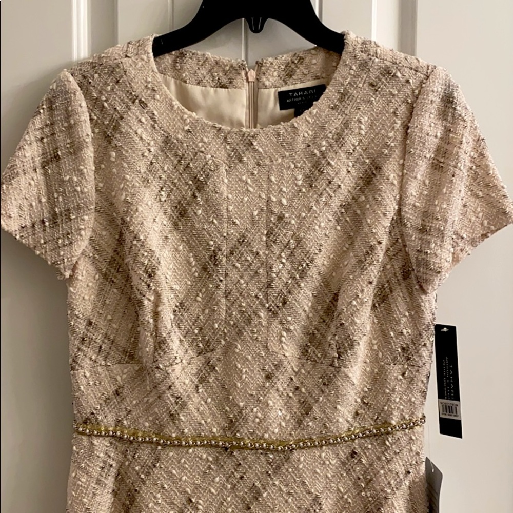 Mini tweed cocktail Tahari dress